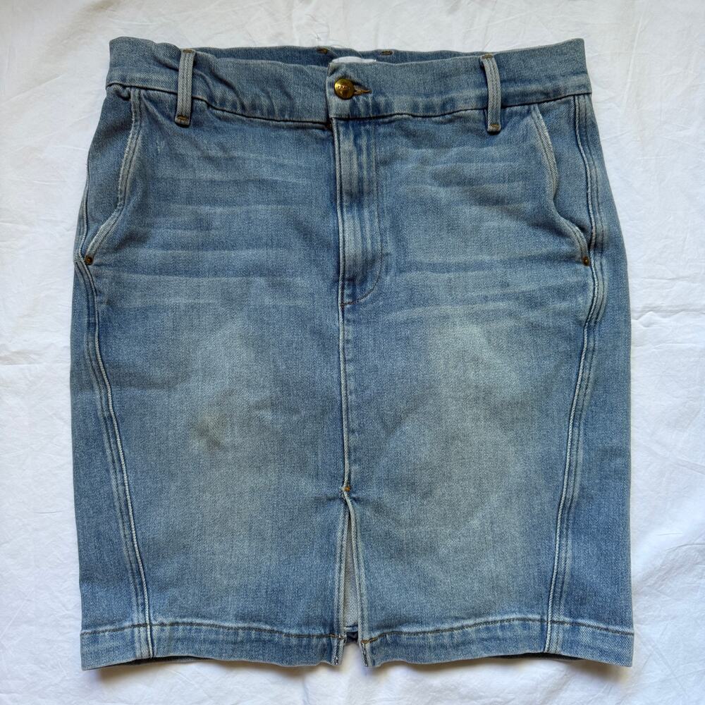 Frame denim skirt, size 30, above knee length, medium wash, EUC - Picture 2 of 6